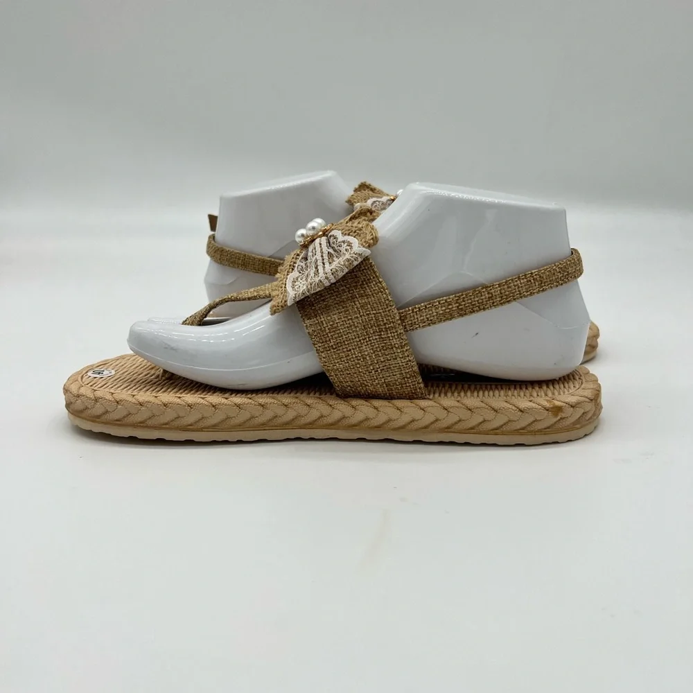 She & In Bow Sandals - Picture 6 of 9